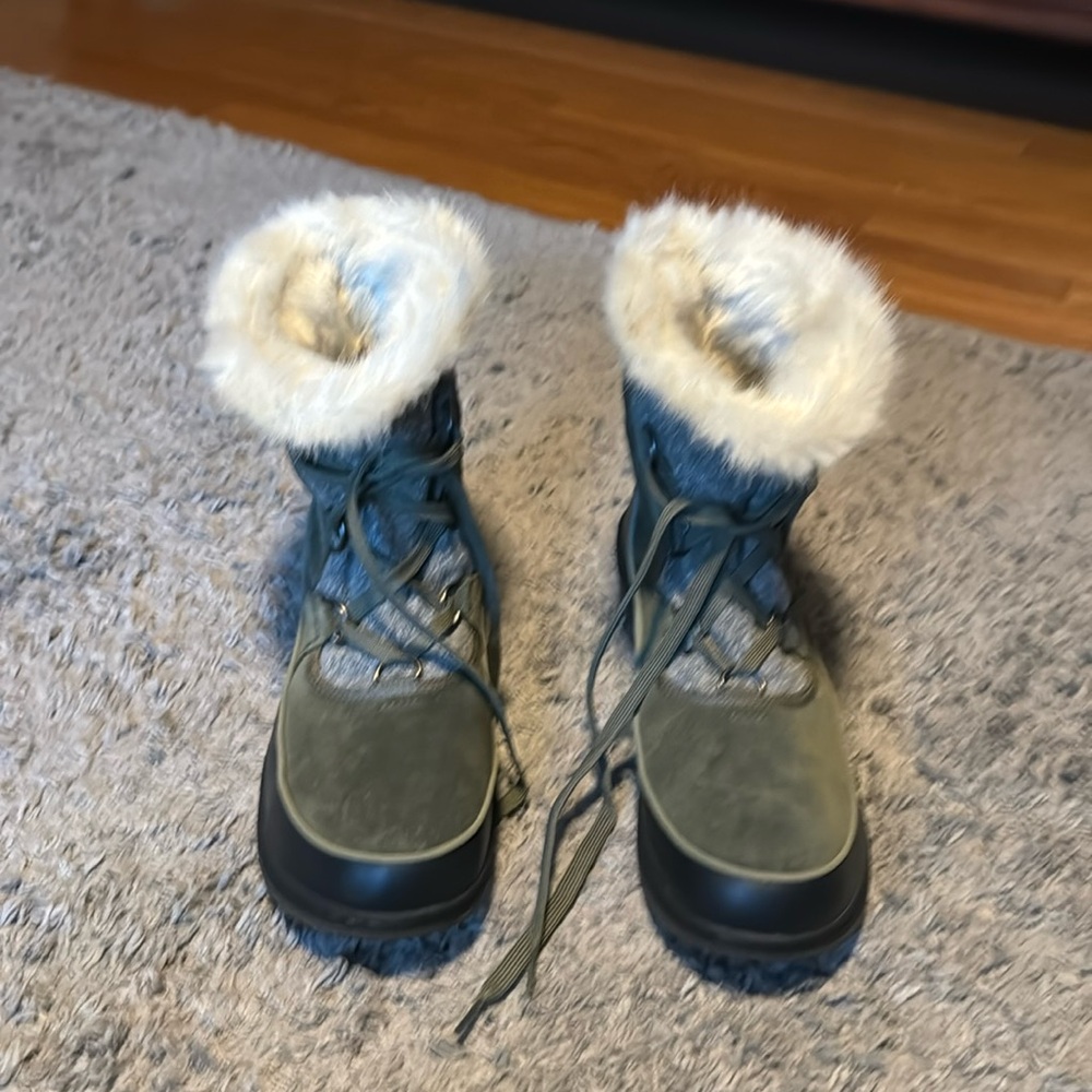 Winter boots - Picture 2 of 6